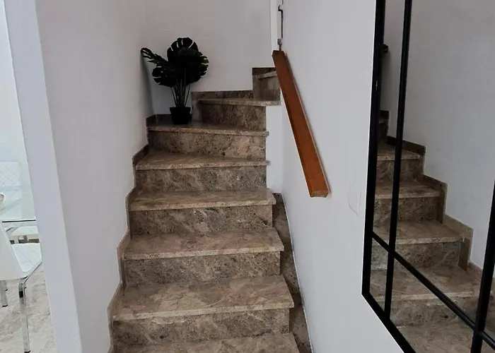 아파트 Maria Cristina Con Parking Privado Gratis